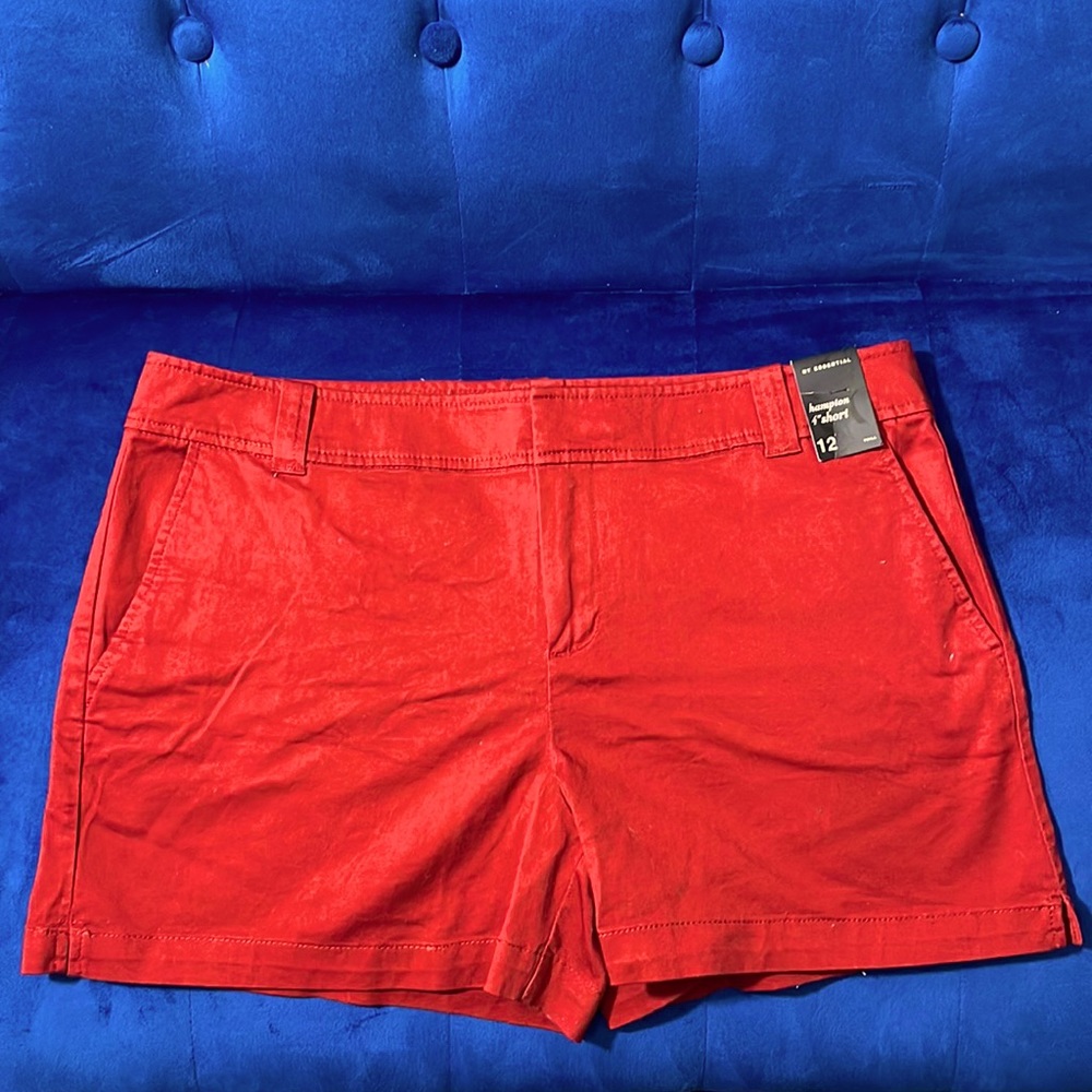 Cute and comfy everyday wear shorts!